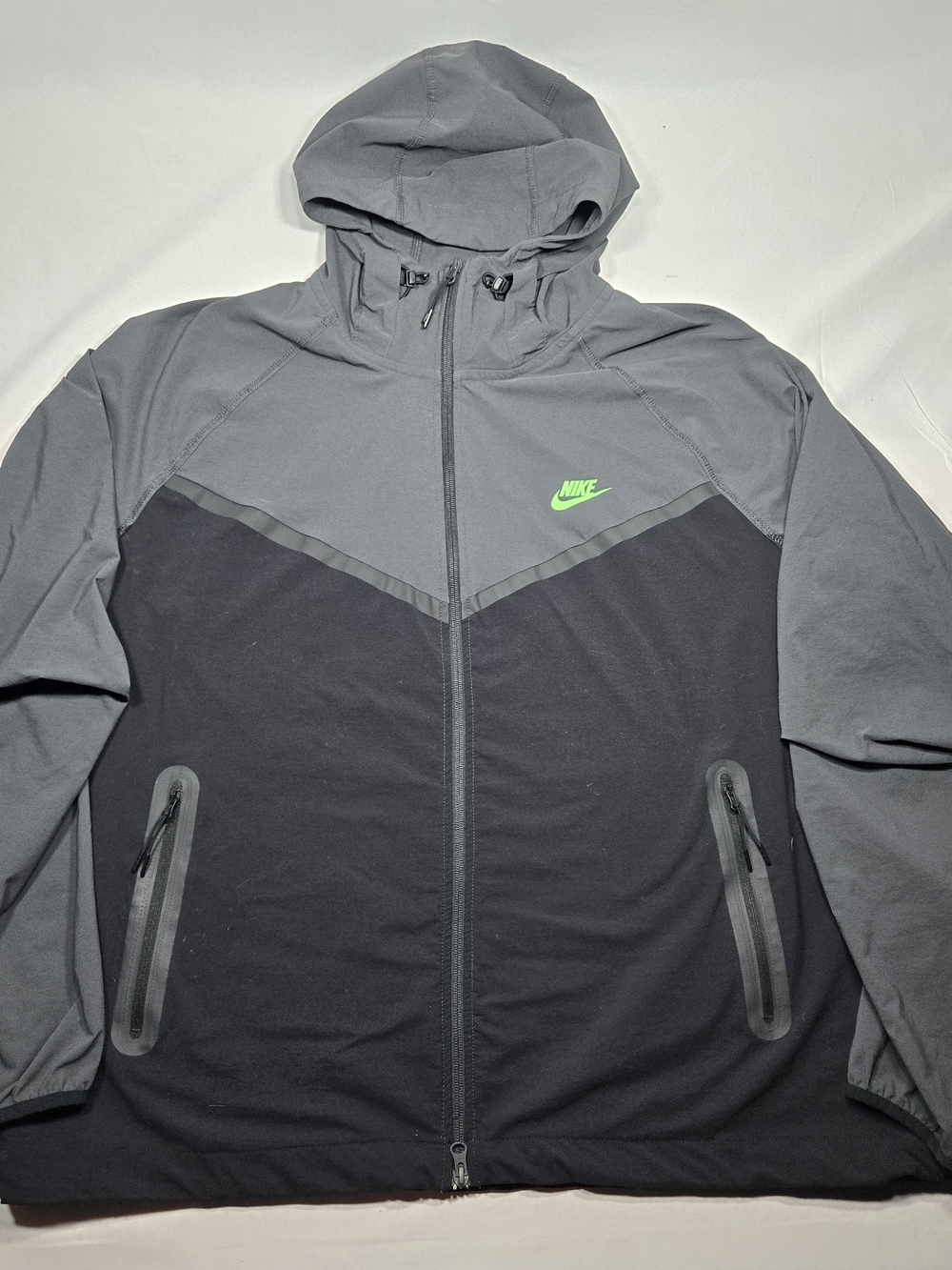 Nike Tech Woven Full Zip Windrunner Jacket Mens XL Black/Gray/Green Strike